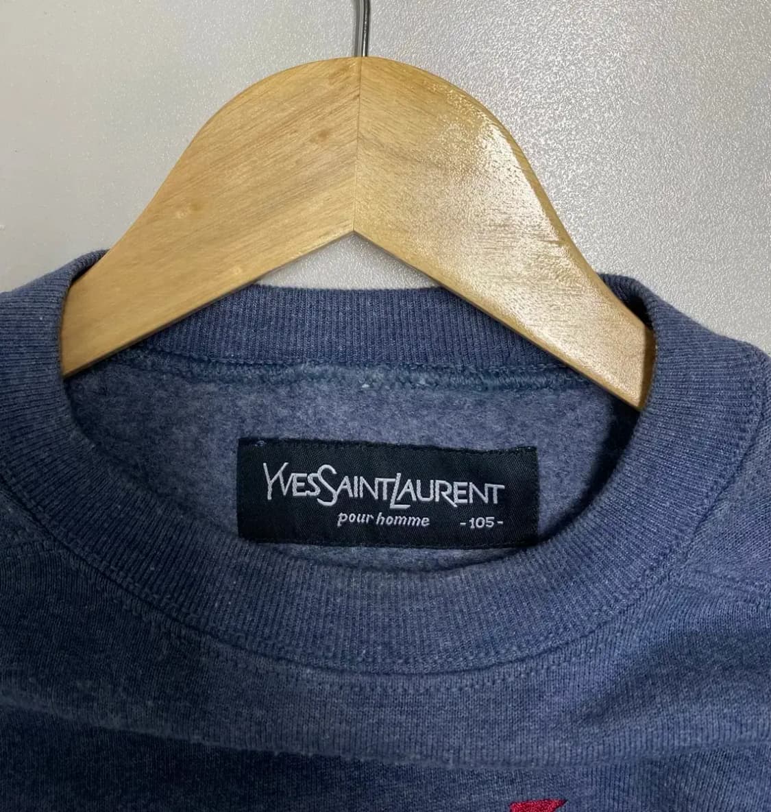 입생로랑 크롭 맨투맨 XL free 상품이미지4