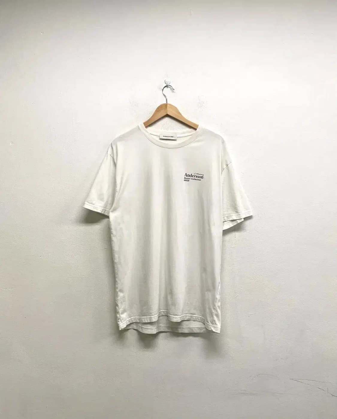 앤더슨벨 리조트 컬렉션 라운드티 L 상품이미지1