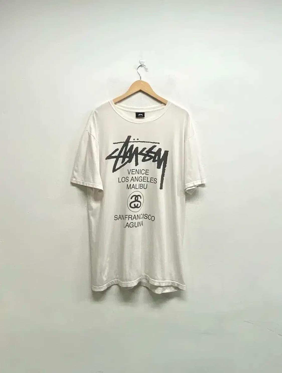 스투시 Stussy 월드투어 화이트 반팔 티셔츠 L 상품이미지1