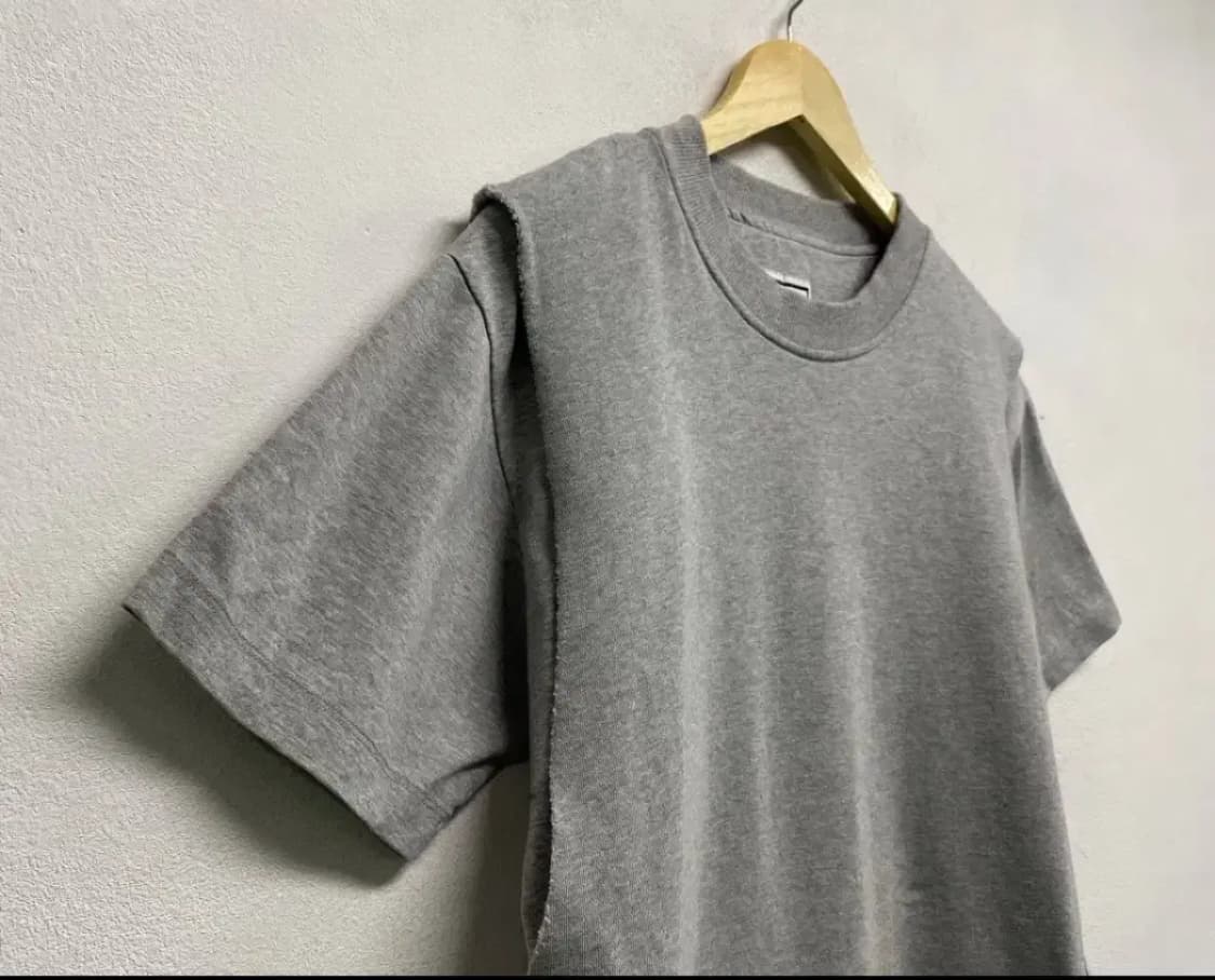 우영미 절개 반팔 맨투맨티 M-L 상품이미지3