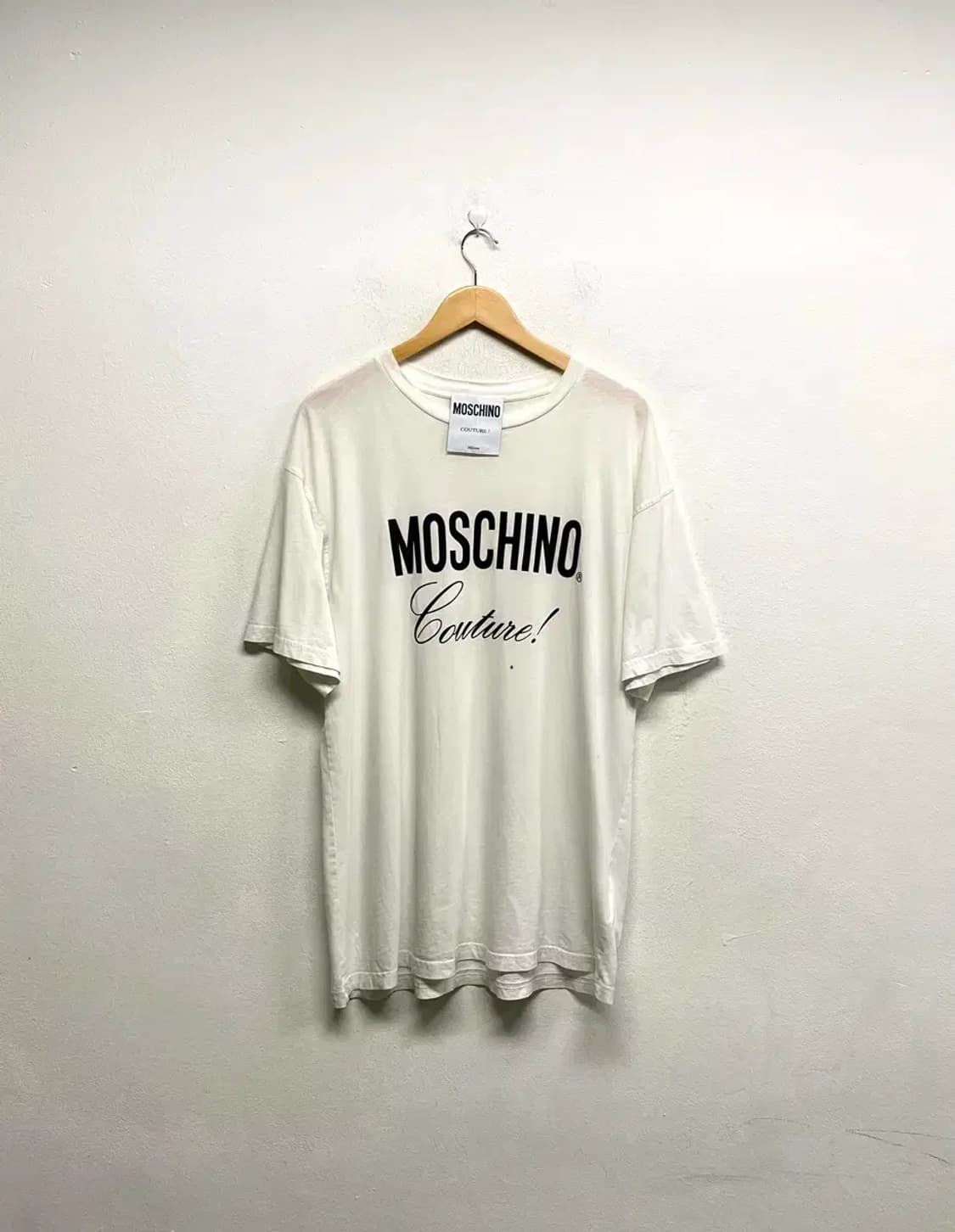 모스키노 쿠튀르 로고 프린트 티셔츠 L-XL 상품이미지1