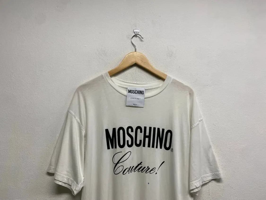 모스키노 쿠튀르 로고 프린트 티셔츠 L-XL 상품이미지2