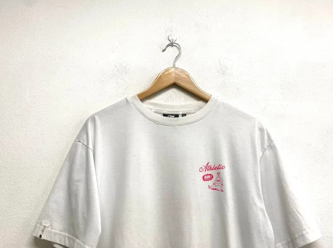 뉴발란스 러너 일러스트 반팔티 L 상품이미지3