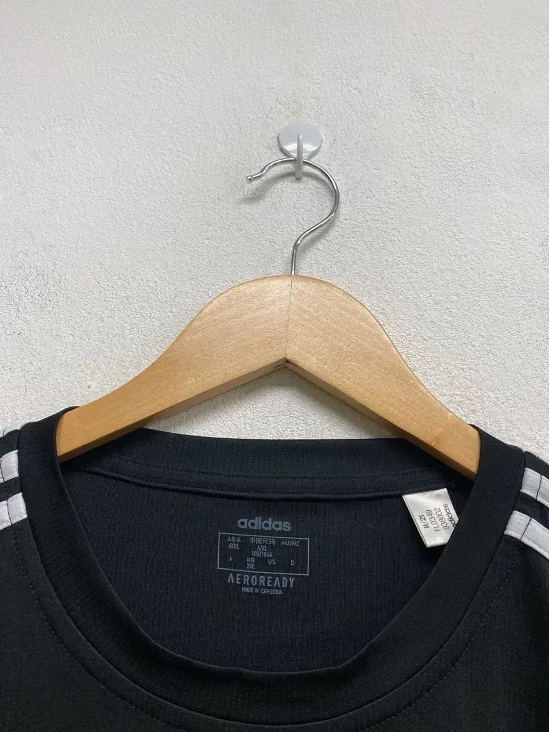 아디다스 에센셜 3S 반팔티 블랙 XL-2XL 상품이미지4