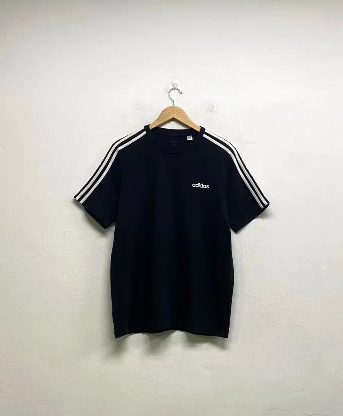 아디다스 에센셜 3S 반팔티 블랙 L 상품이미지1
