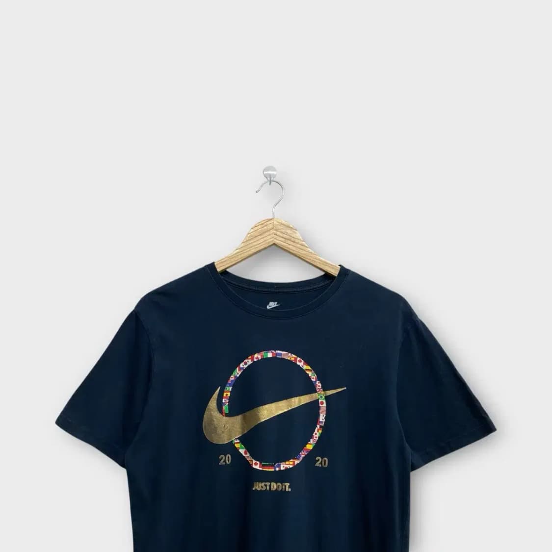 나이키 골드 스우시 반팔티셔츠 S 상품이미지3