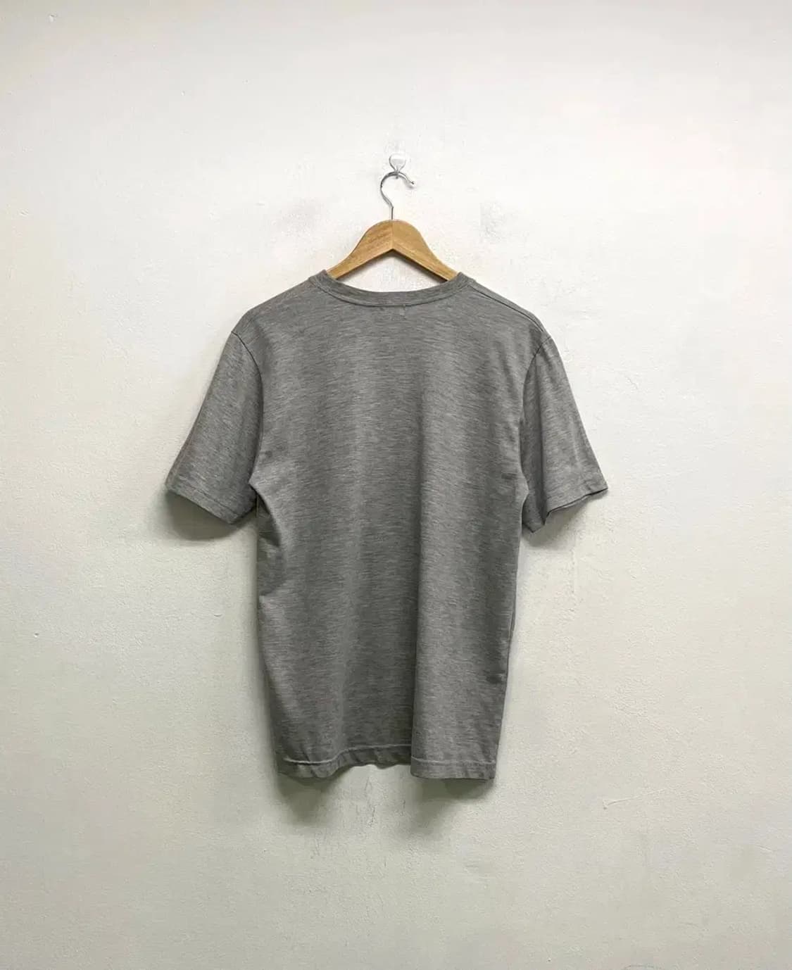 DKNY 로고 그레이 라운드 티셔츠 M 상품이미지4