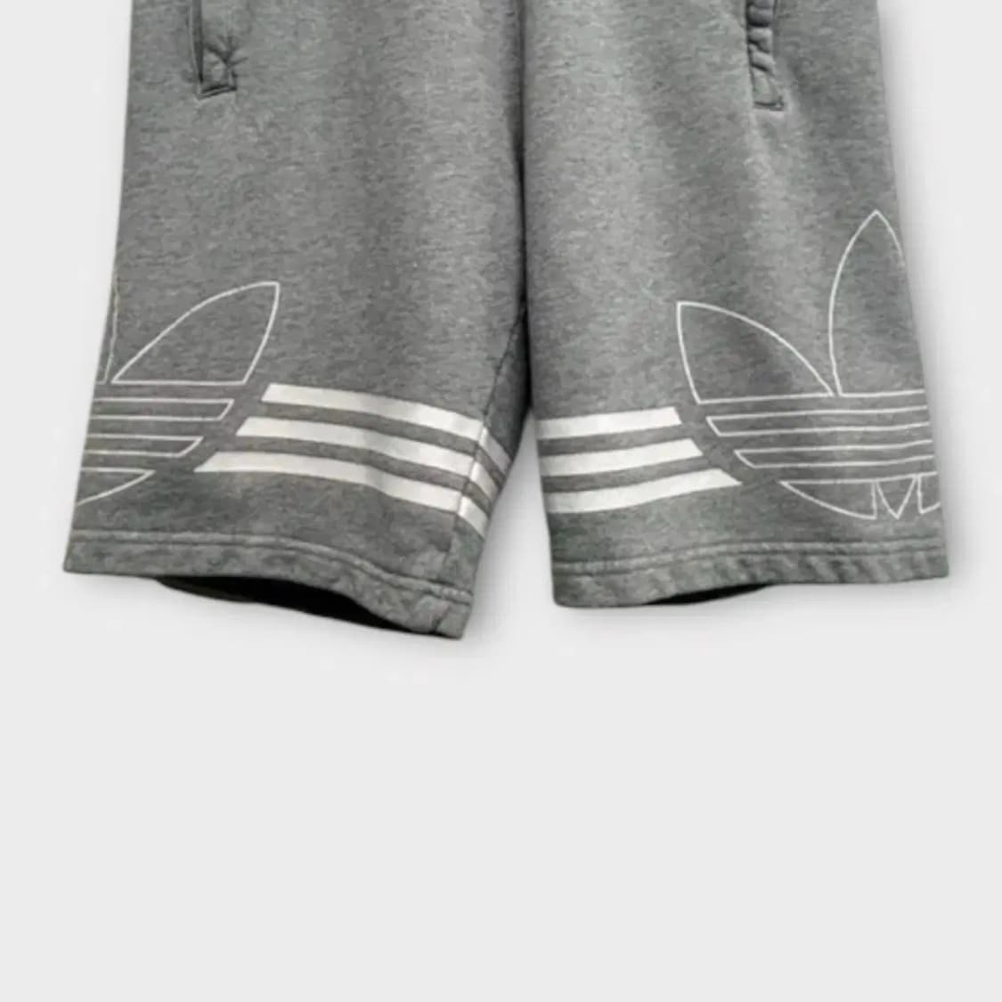 아디다스 파이어버드 그레이 반바지 S 상품이미지3