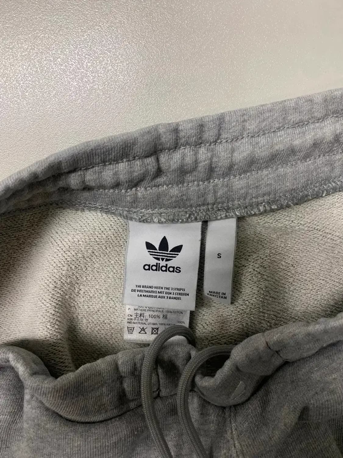 아디다스 파이어버드 그레이 반바지 S 상품이미지5