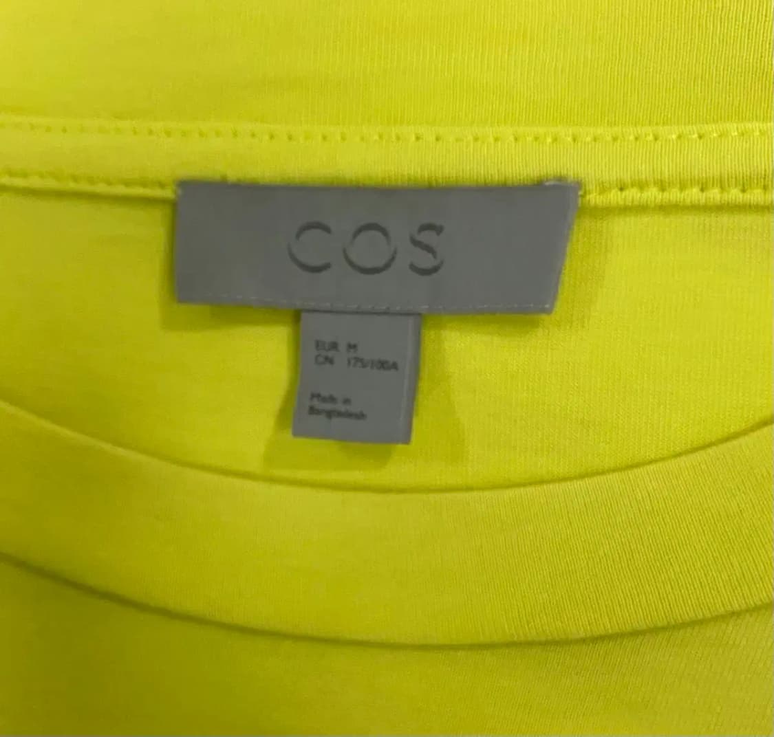 코스 COS 포켓 반팔 라운드티 M-L 상품이미지5