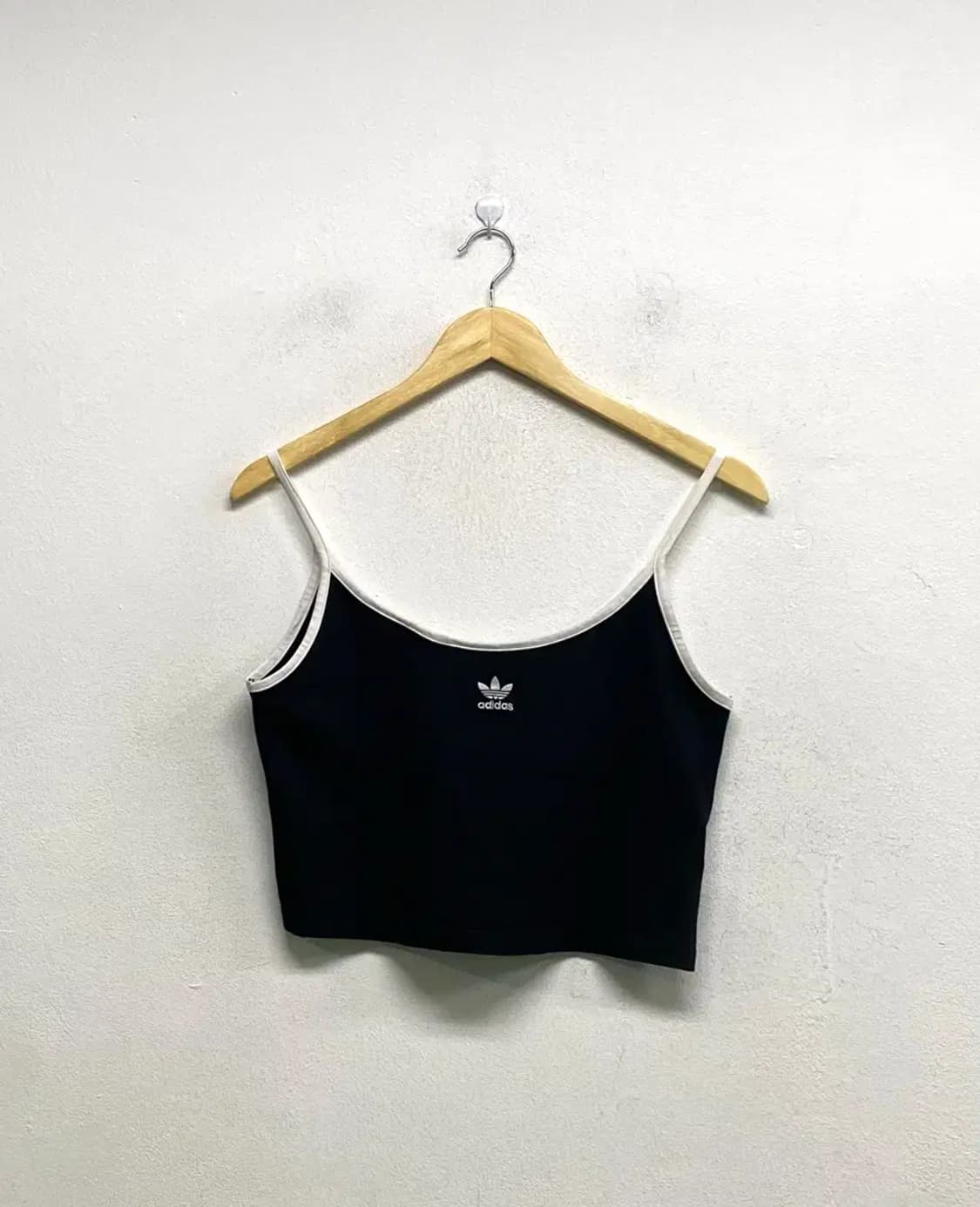 아디다스 운동복 Strap Top M 상품이미지1