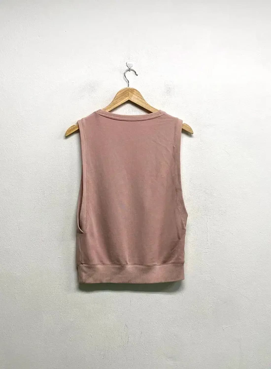 코스COS 베이직 민소매 티셔츠 S 상품이미지3