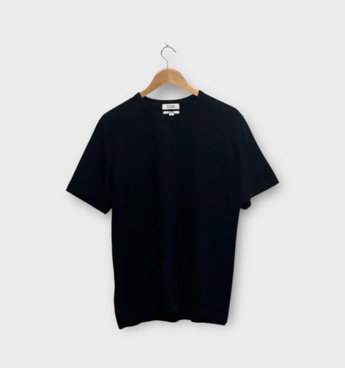 코스COS 라운드 블랙 티셔츠 L 상품이미지1