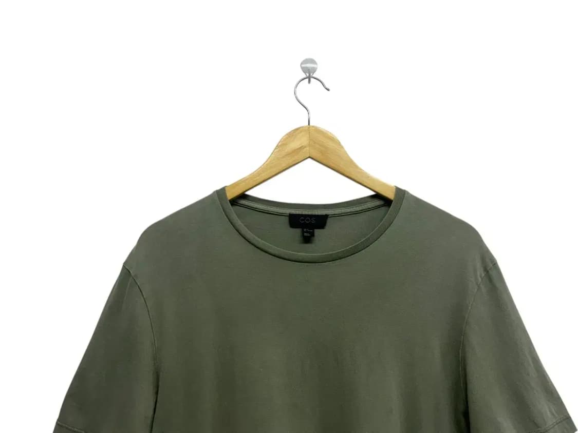 코스COS 카키 라운드 티셔츠 M 상품이미지2