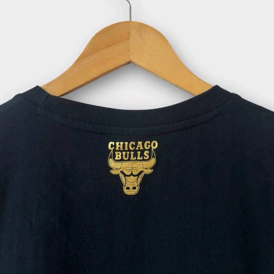 NBA Chicago Bulls 골드 그래픽 티셔츠 S 상품이미지4