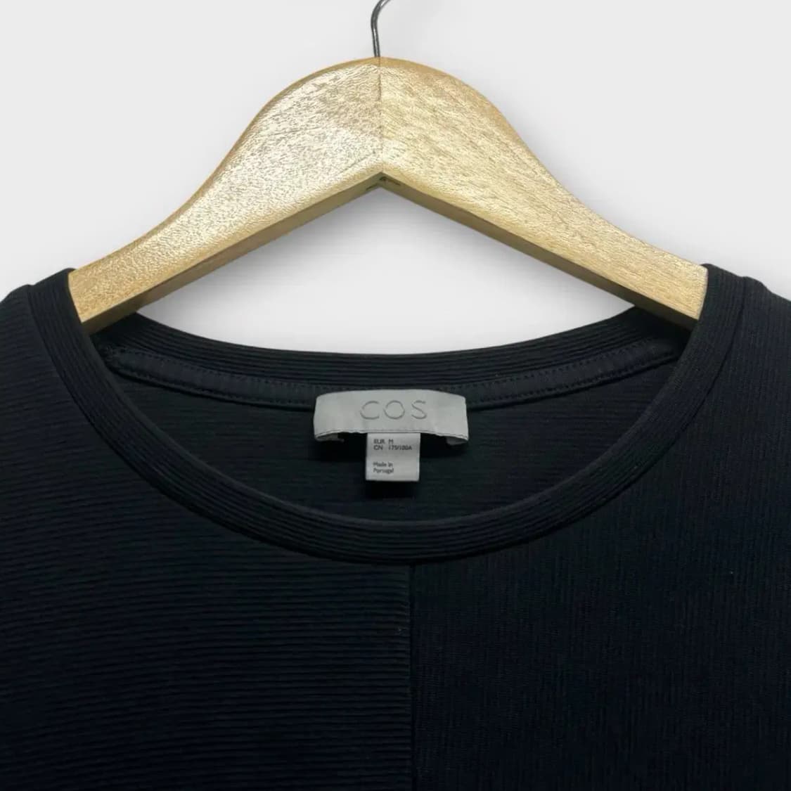 코스 COS 라운드 티셔츠 M 상품이미지4