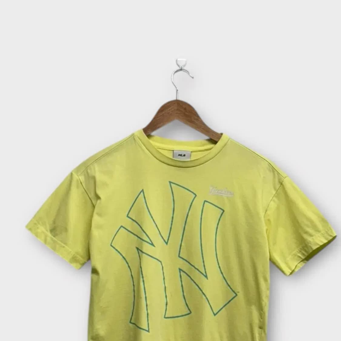 MLB 아이보리 크롭 티셔츠 XS 상품이미지2