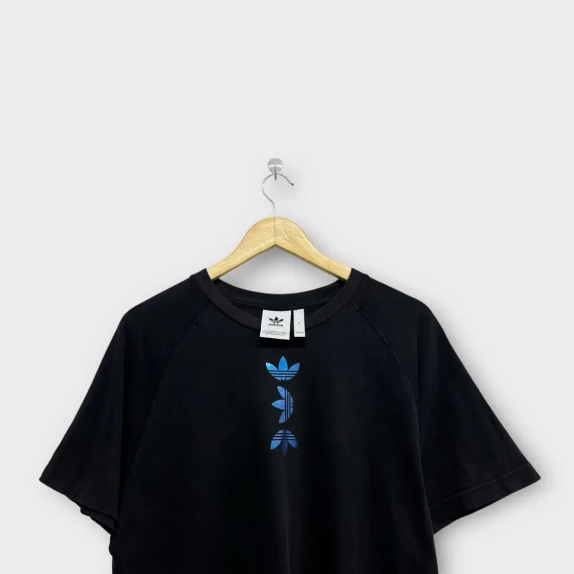 아디다스 홀로그램 반팔 M-L 상품이미지2