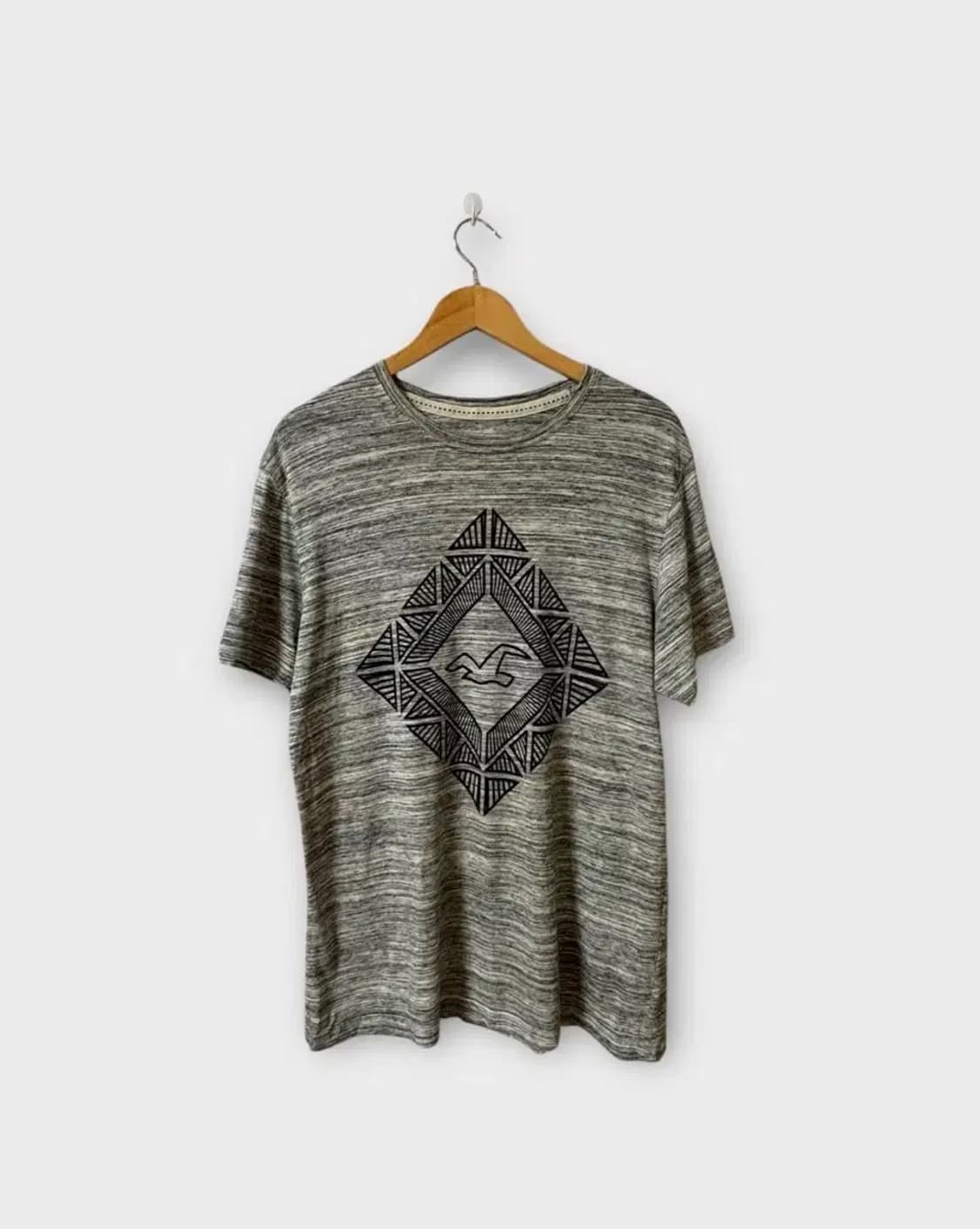 홀리스터 프린팅 그레이 반팔티 L 상품이미지1