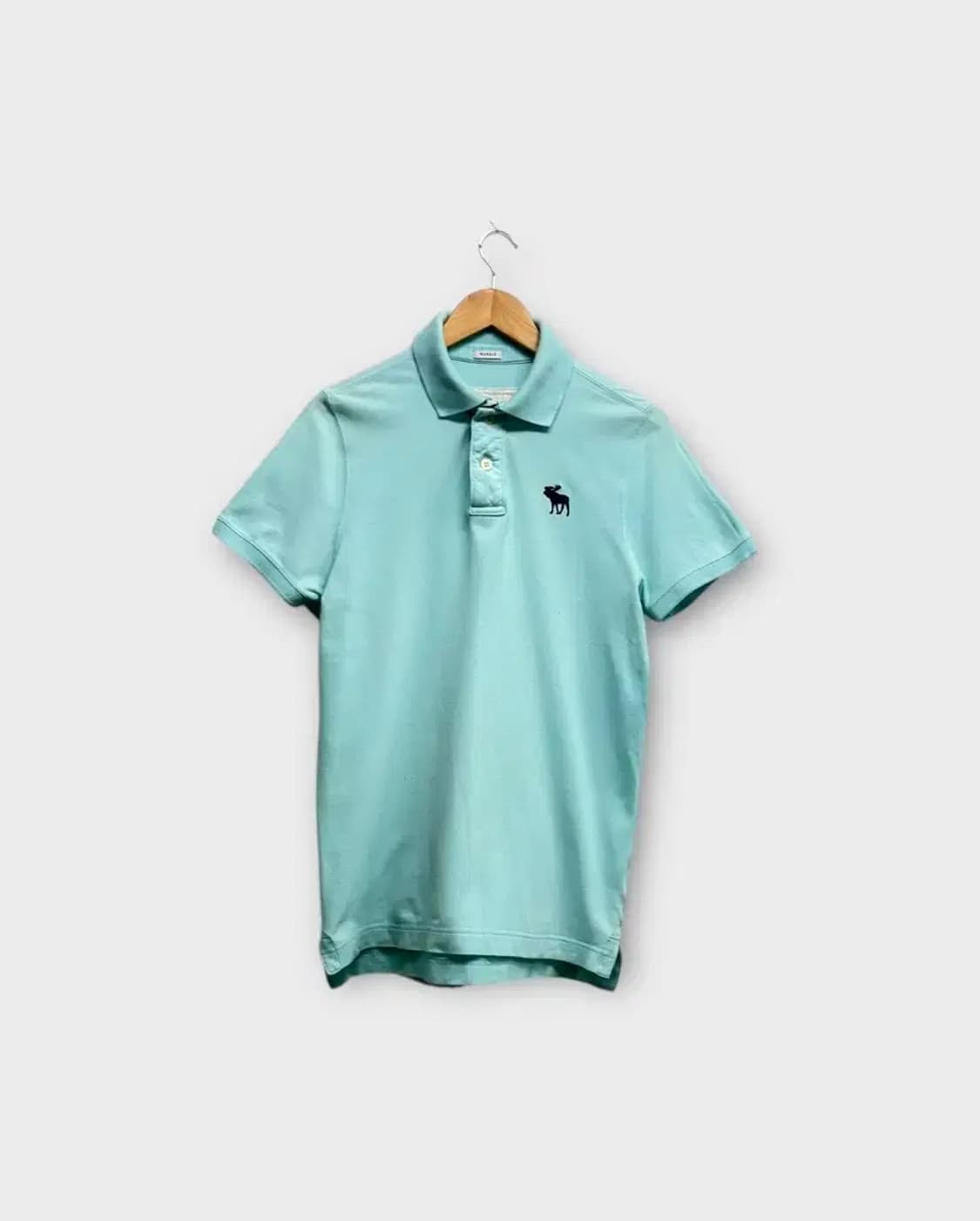 아베크롬비앤피치 카라 티셔츠M 상품이미지1