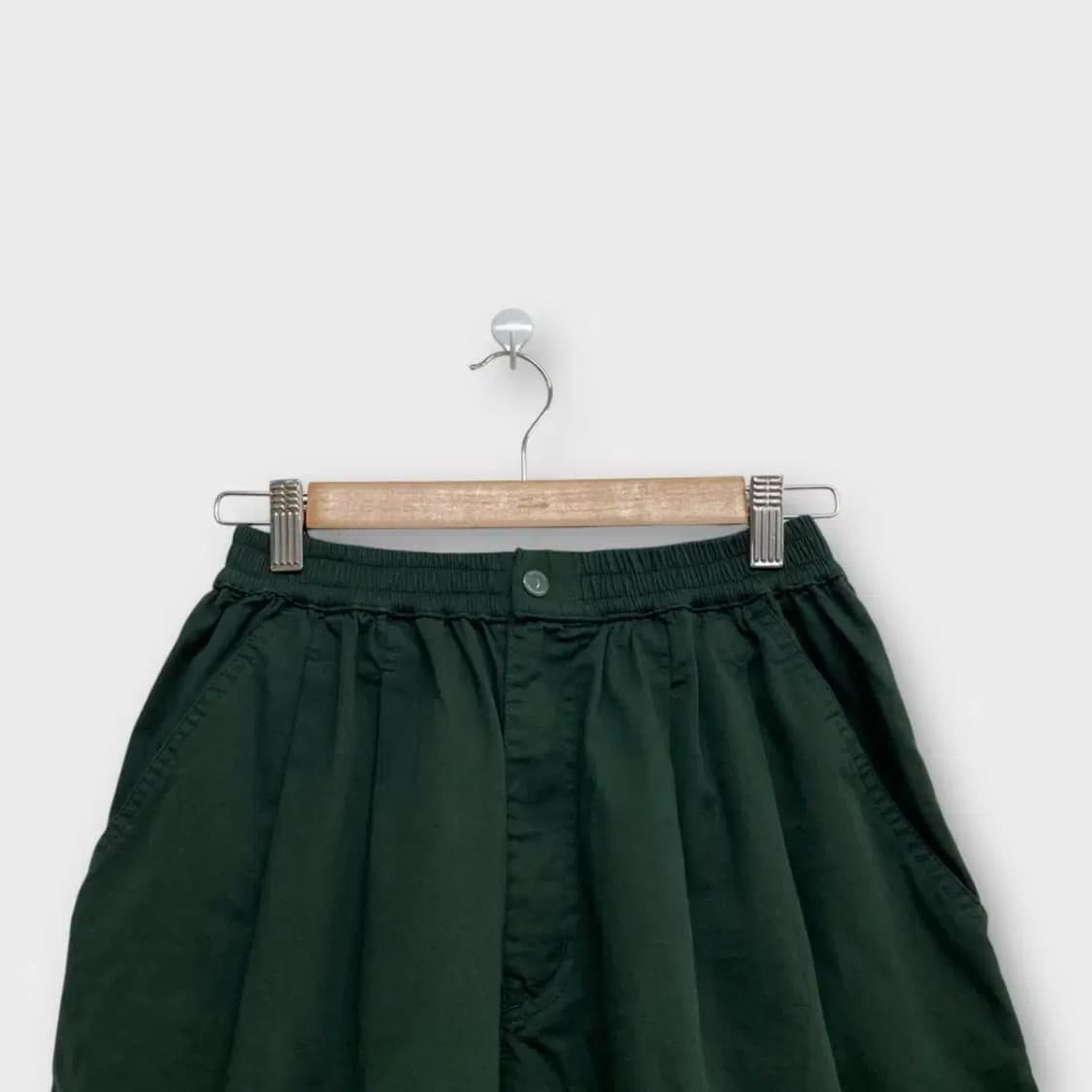 디스이즈네버댓 N-2tuck 그린 반바지 L 상품이미지4