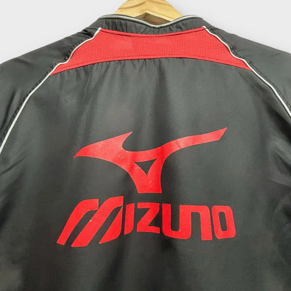 미즈노 mizuno 로고 반집업 피스테 95 상품이미지5