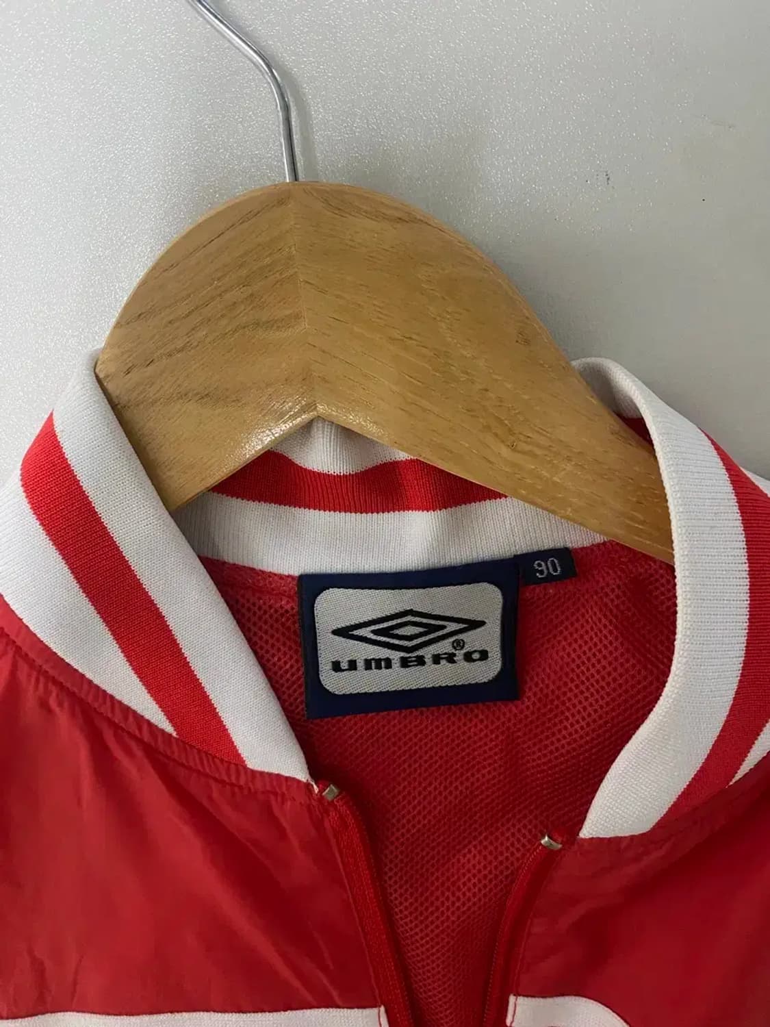 엄브로 잉글랜드 레드점퍼 90 상품이미지4