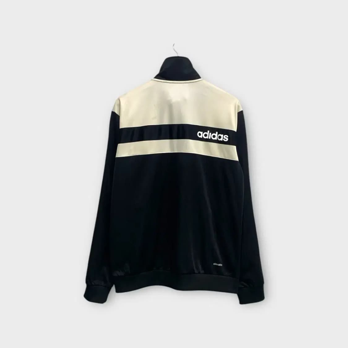 아디다스 트랙탑 범고래 져지 검흰 110 상품이미지3