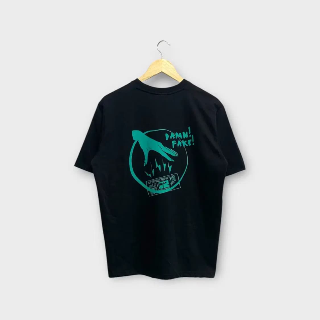 [새상품]매스노운 페이크핸드 레귤러 반팔티 S-L 상품이미지1