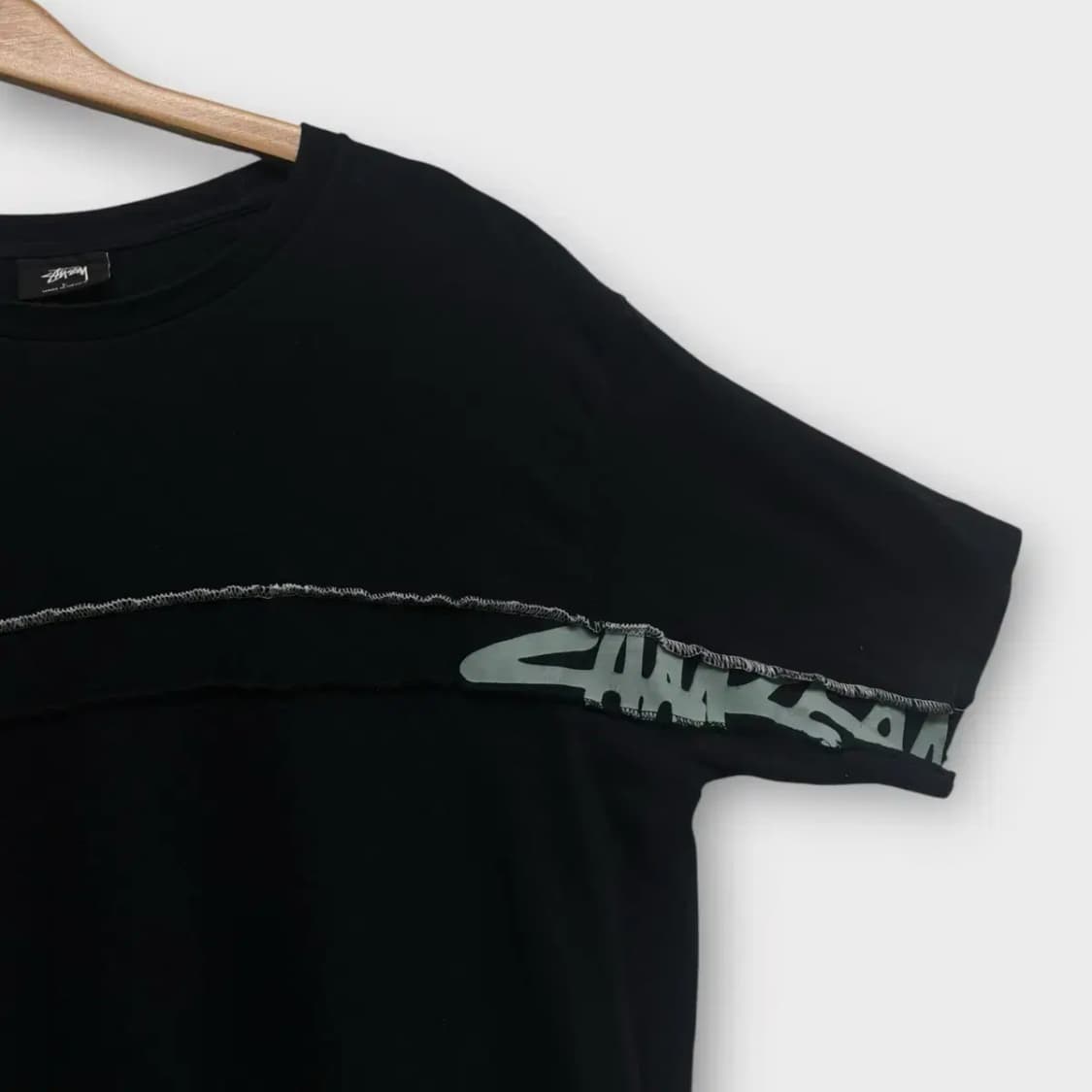 스투시 Stussy 라운드티 L 상품이미지3