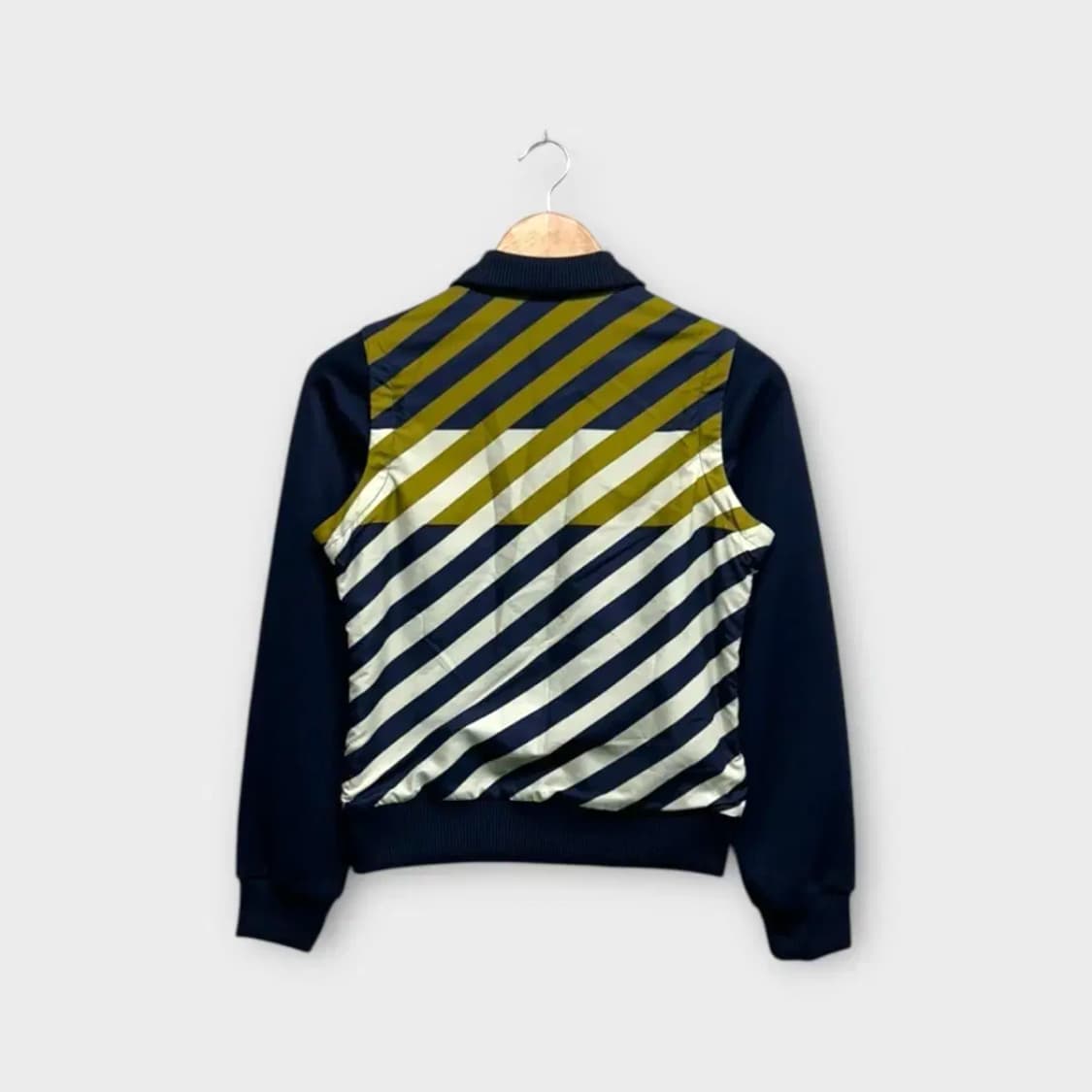 아디다스 사선 스트라이프패턴 집업 [조끼분리] 상품이미지3