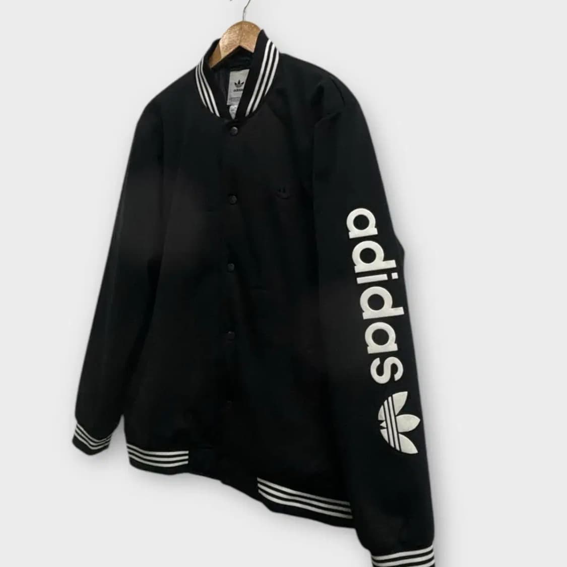 아디다스 바시티 봄버 자켓 XL 상품이미지3