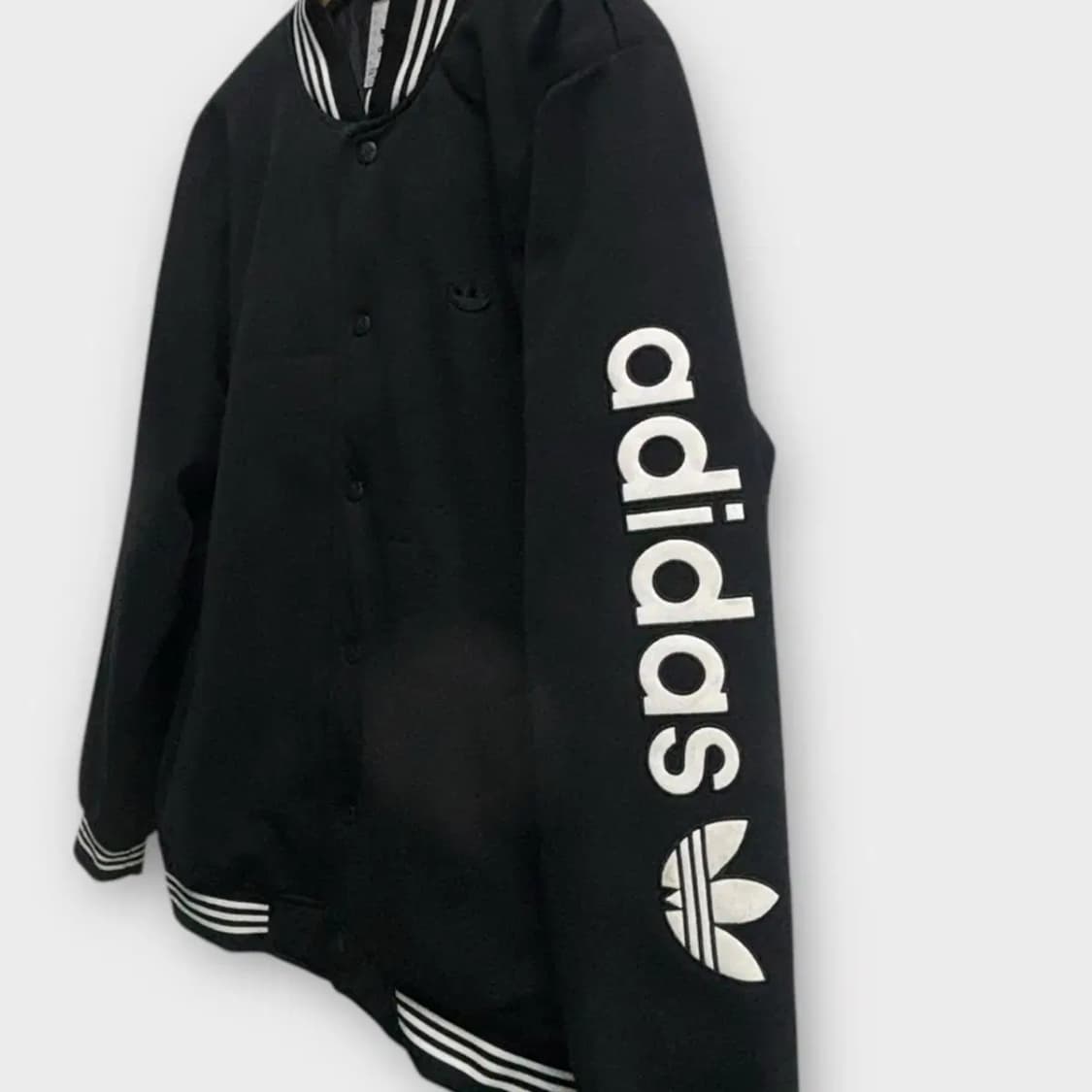 아디다스 바시티 봄버 자켓 XL 상품이미지4