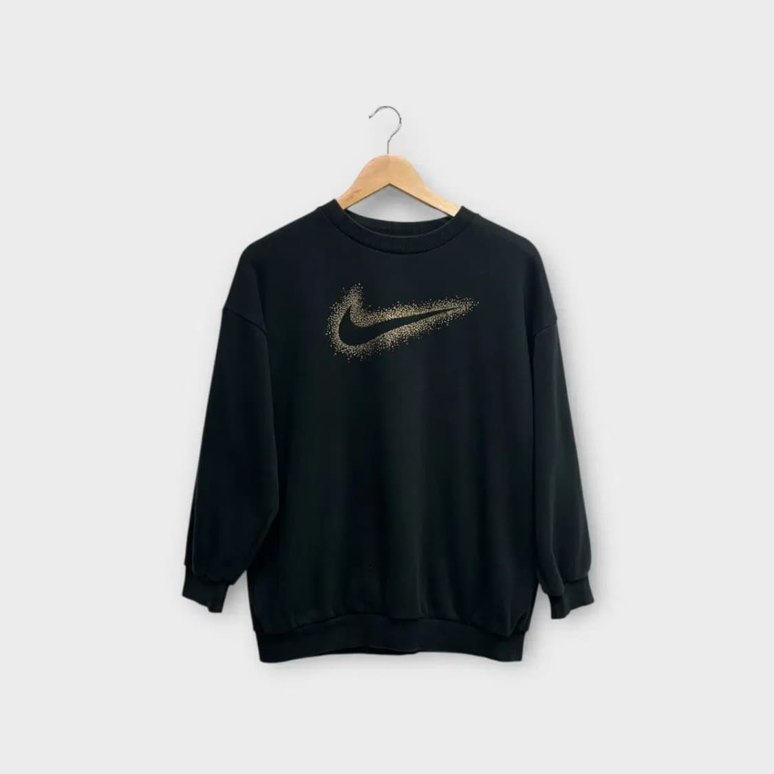 나이키 골드포인트 맨투맨티셔츠 L 상품이미지1