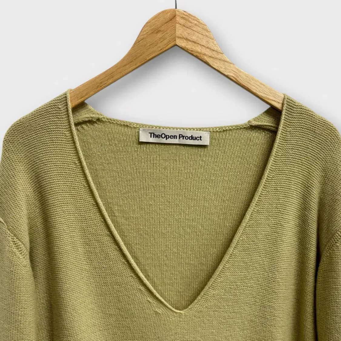 더오픈프로덕트 브이넥 니트 free 상품이미지3