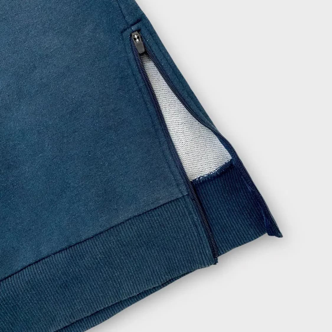 디스커버리 맨투맨 L 상품이미지6