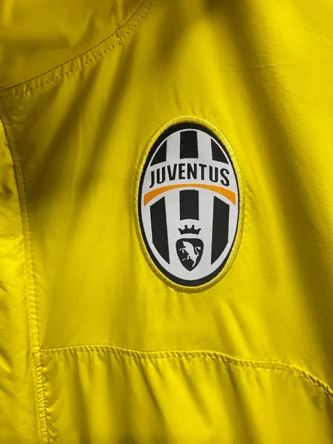 나이키 08-09 유벤투스 한정판 바람막이 S 상품이미지4