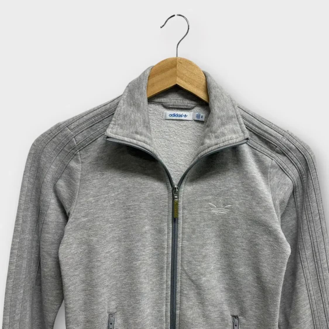 아디다스 그레이 집업자켓 XS 상품이미지3