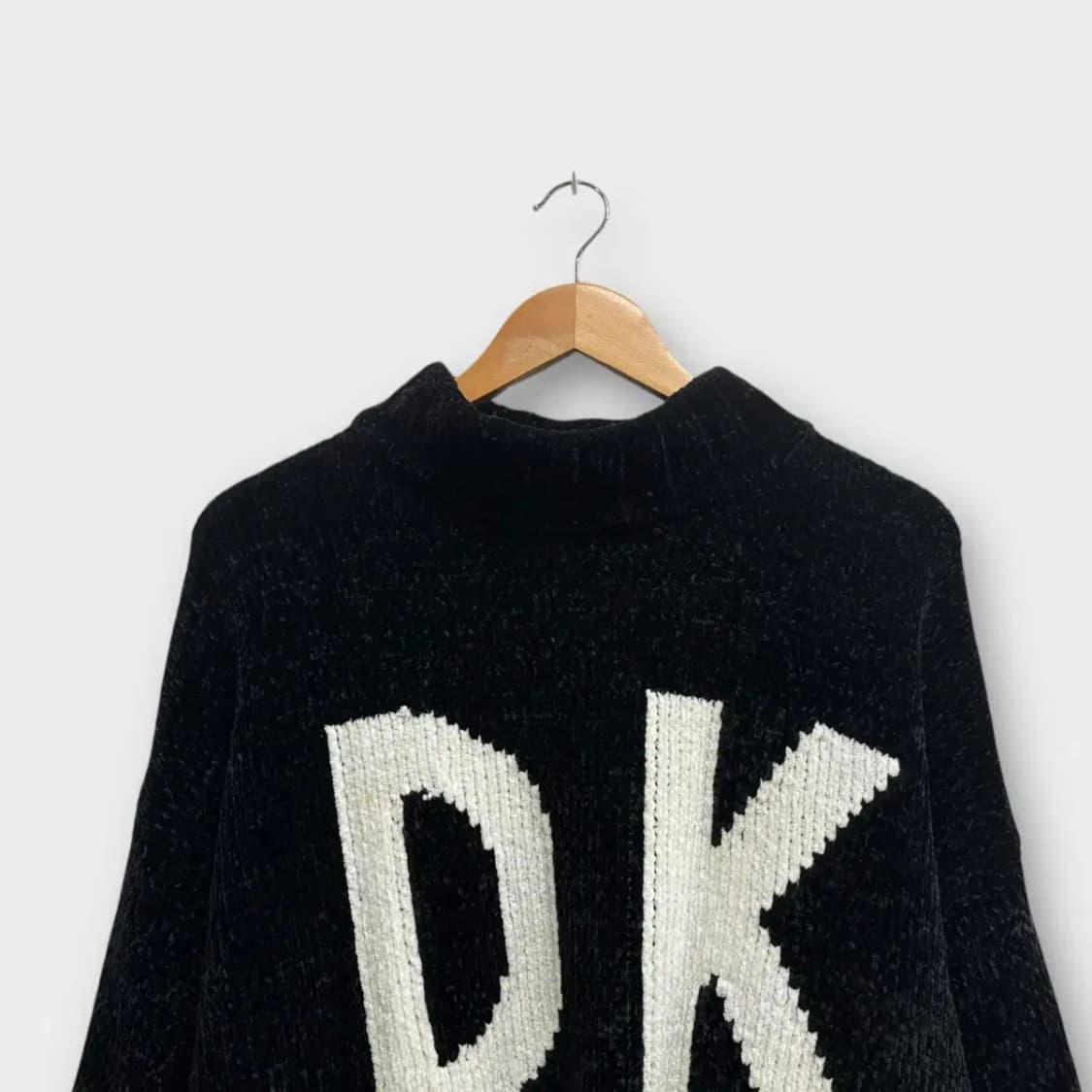 DKNY 부클 블랙 니트 M 상품이미지3