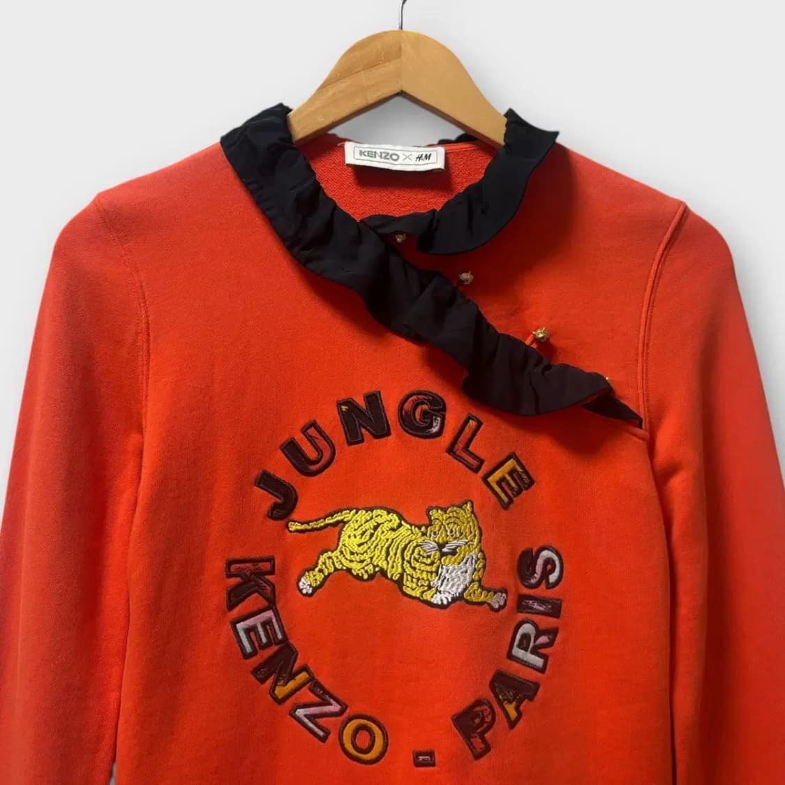 겐조 X HM 콜라보 호랑이자수 프릴 맨투맨 XS 상품이미지2