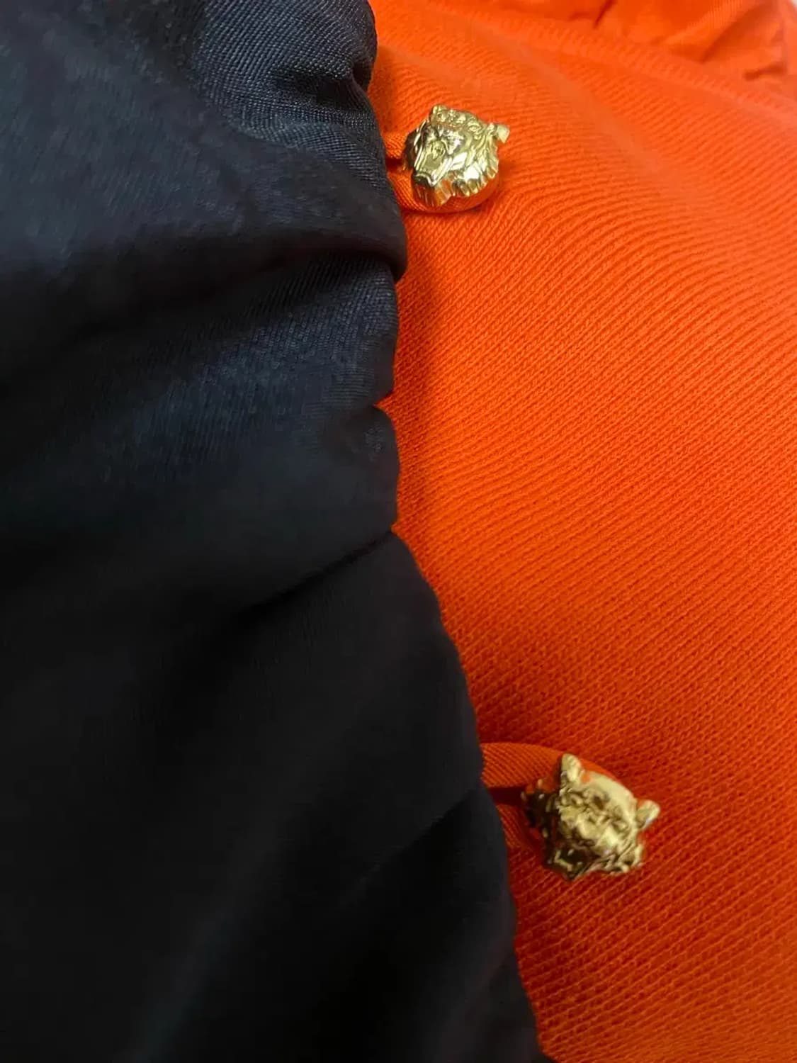 겐조 X HM 콜라보 호랑이자수 프릴 맨투맨 XS 상품이미지4