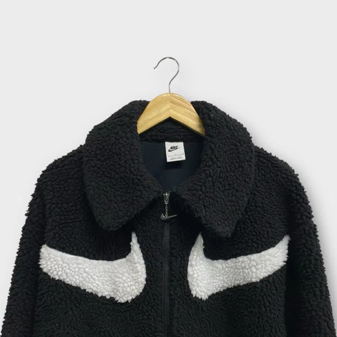 나이키 스우시 블랙 뽀글이 자켓 L 상품이미지2