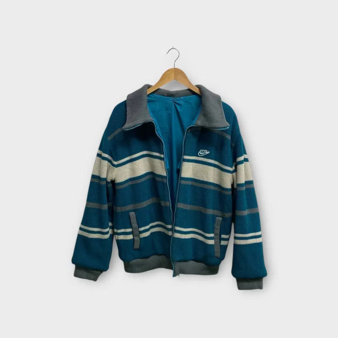 나이키 스트라이프 집업니트 L 상품이미지3