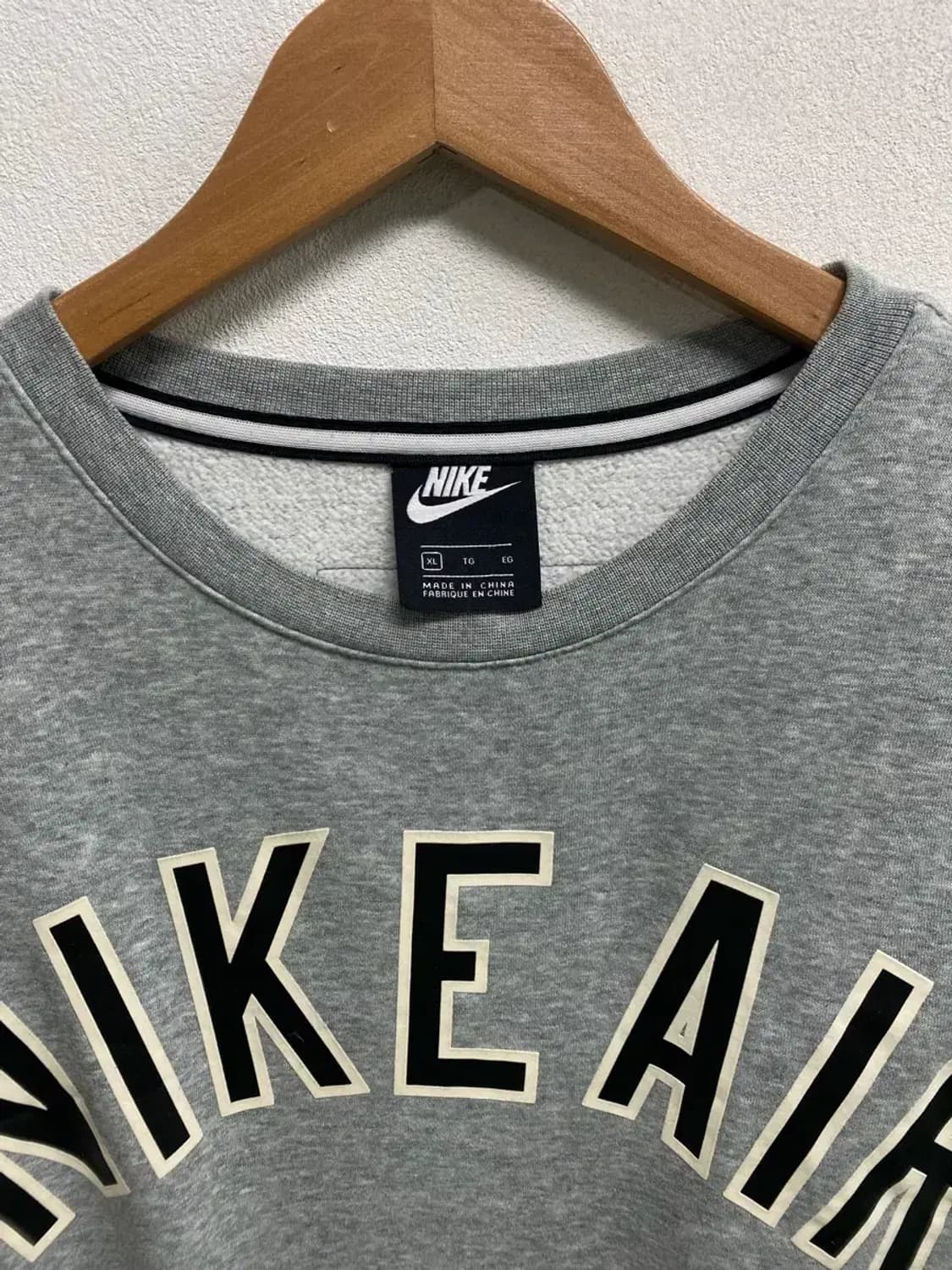 Nike air 로고 나이키 맨투맨 L-XL 상품이미지4