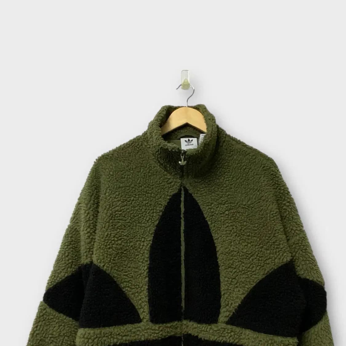 아디다스 빅 트레포일 쉐르파 자켓 카키 S-M 상품이미지3