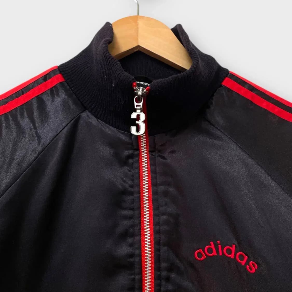 아디다스 딥브라운 새틴 봄버자켓 M 상품이미지3