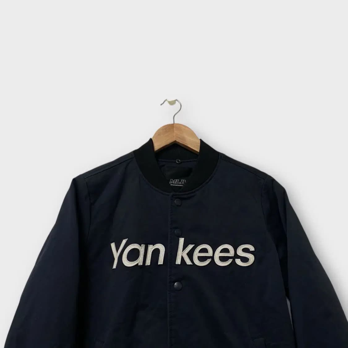 MLB 양키즈 빅로고 바시티 스타디움 자켓 90 상품이미지2