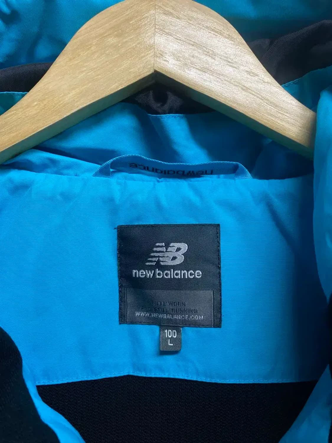 뉴발란스 NB 바람막이 자켓 L 상품이미지6