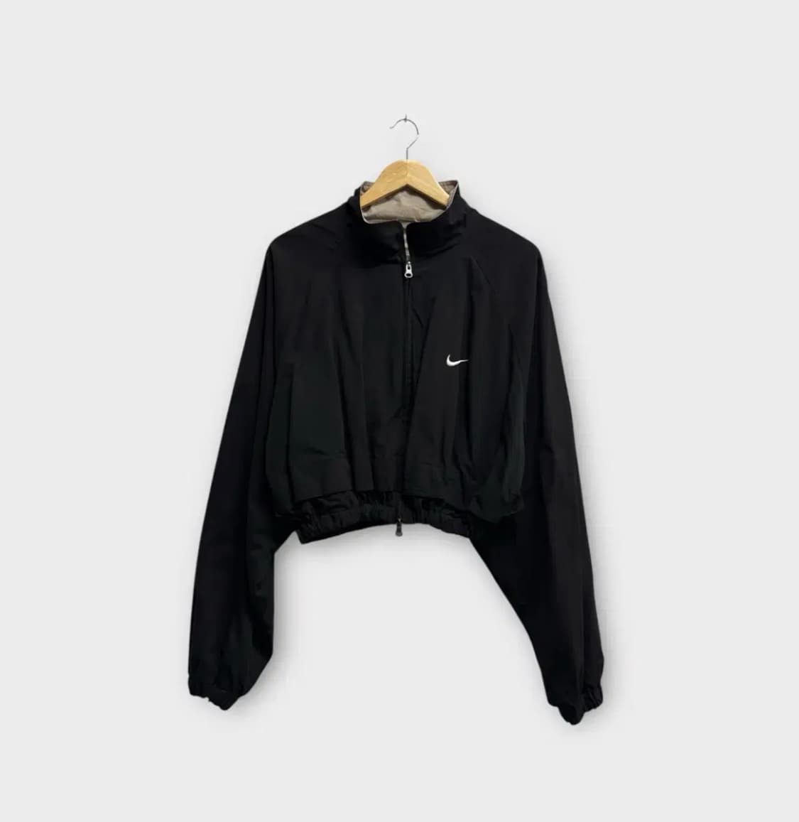 나이키 크롭 바람막이 L 상품이미지1