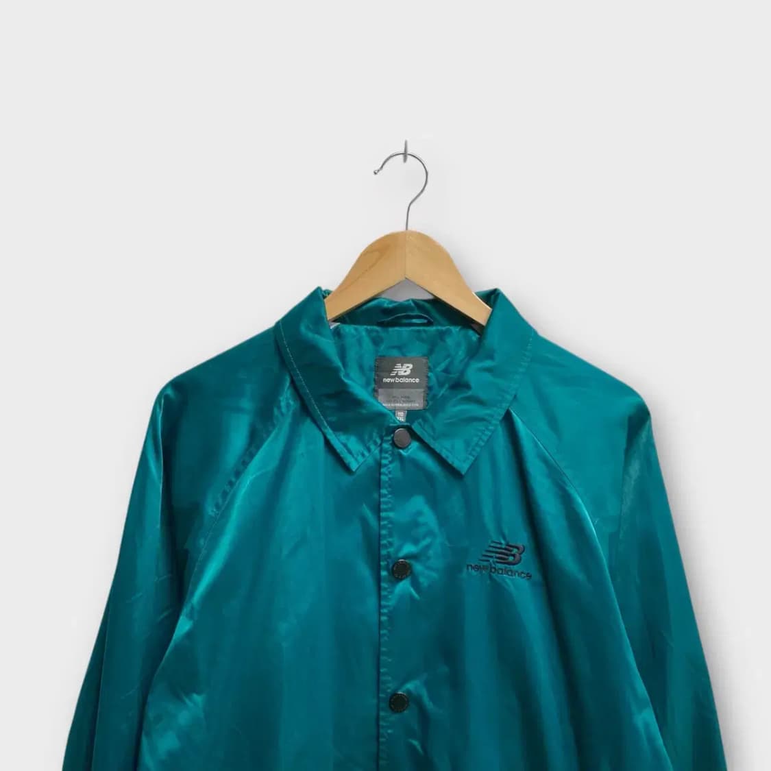 뉴발란스 샤틴 코치자켓 2XL 상품이미지2